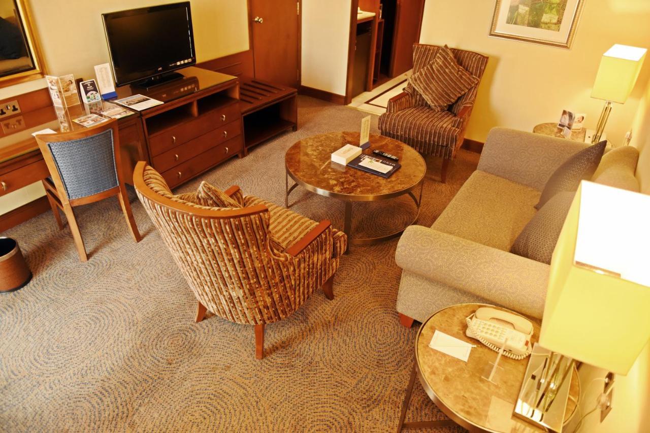 Golden Tulip Bahrain Hotel Manáma Kültér fotó