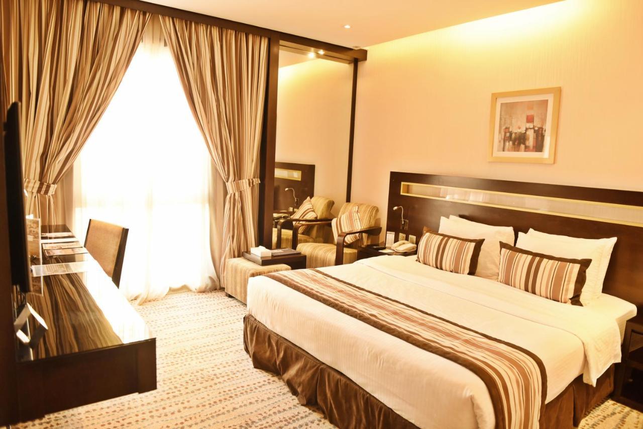 Golden Tulip Bahrain Hotel Manáma Kültér fotó