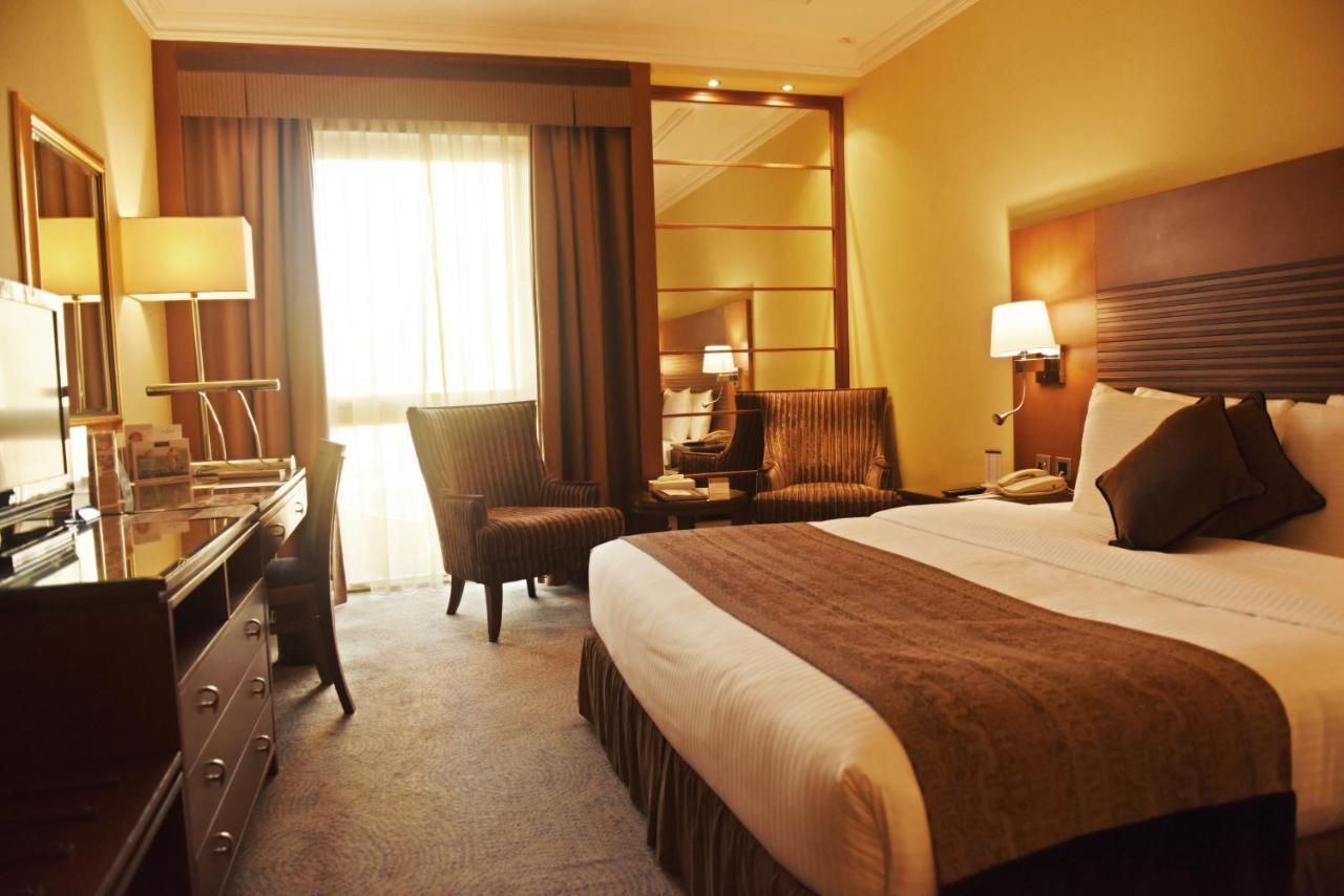 Golden Tulip Bahrain Hotel Manáma Kültér fotó